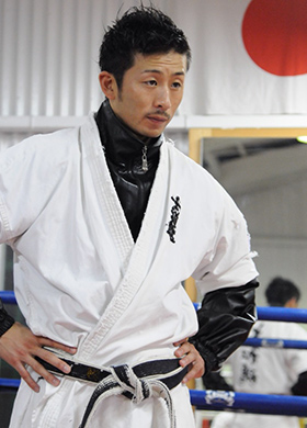 師範 横山 伸吾 (よこやま しんご)